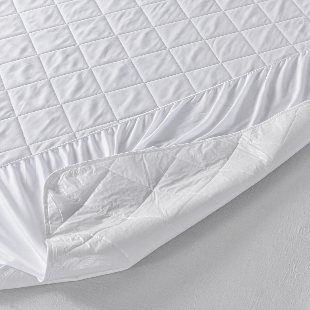 hotel royal mattress protector 13 | thebeddingscompany