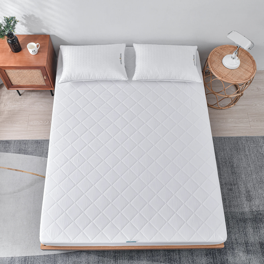 hotel royal mattress protector 3 | thebeddingscompany